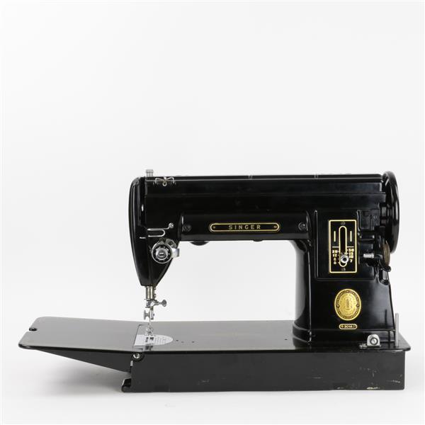 Macchina da cucire portatile Vintage Singer Featherweight